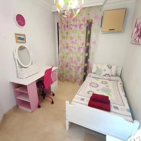 Townhouse La Duquesa 49 דירה