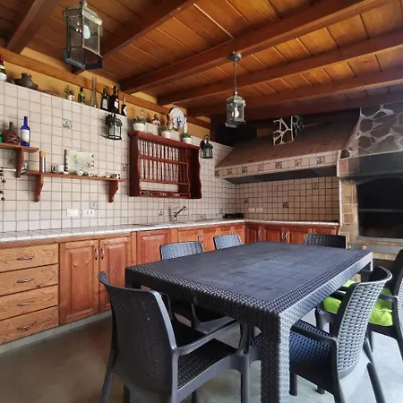 דירה Townhouse La Duquesa 49 אדחה